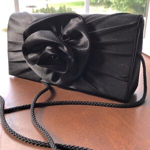 Rose Detail Clutch Evening Bag - Shiny Black